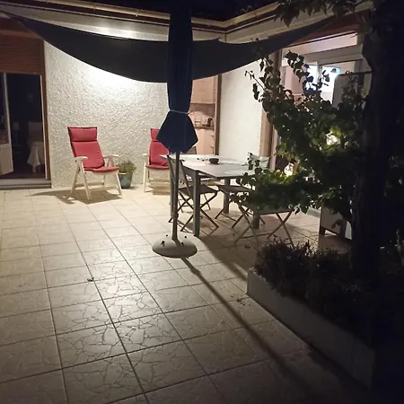 Maison de plage avec grande terrasse privée Сasa de vacaciones